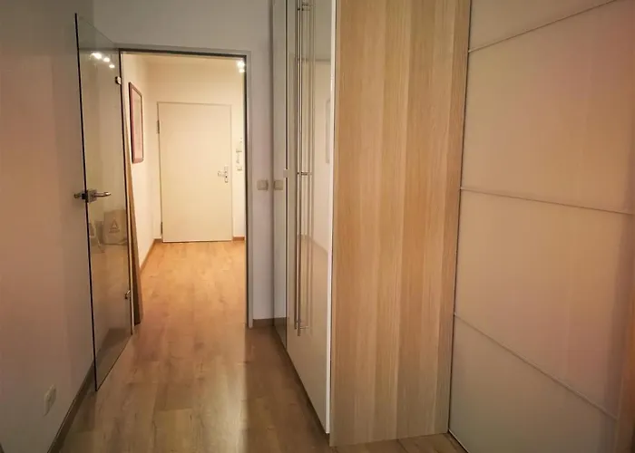 Next To Central-station, Fair 10min Apartamento
