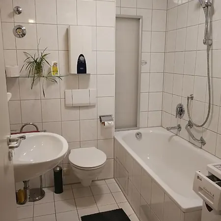 Next To Central-station, Fair 10min * Nürnberg