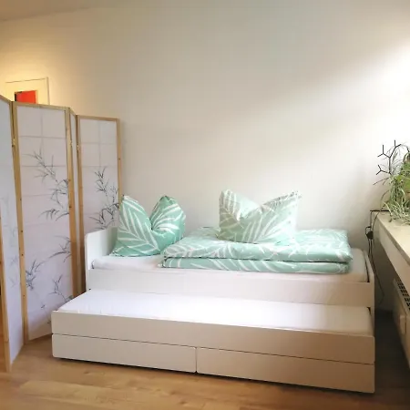 Next To Central-station, Fair 10min * Nuremberg