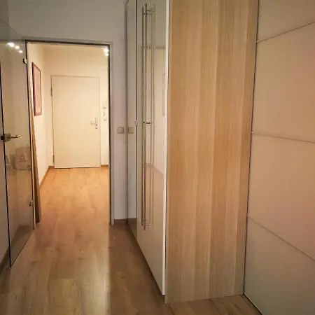 Next To Central-station, Fair 10min شقة