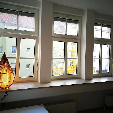 Next To Central-station, Fair 10min Norimberk
